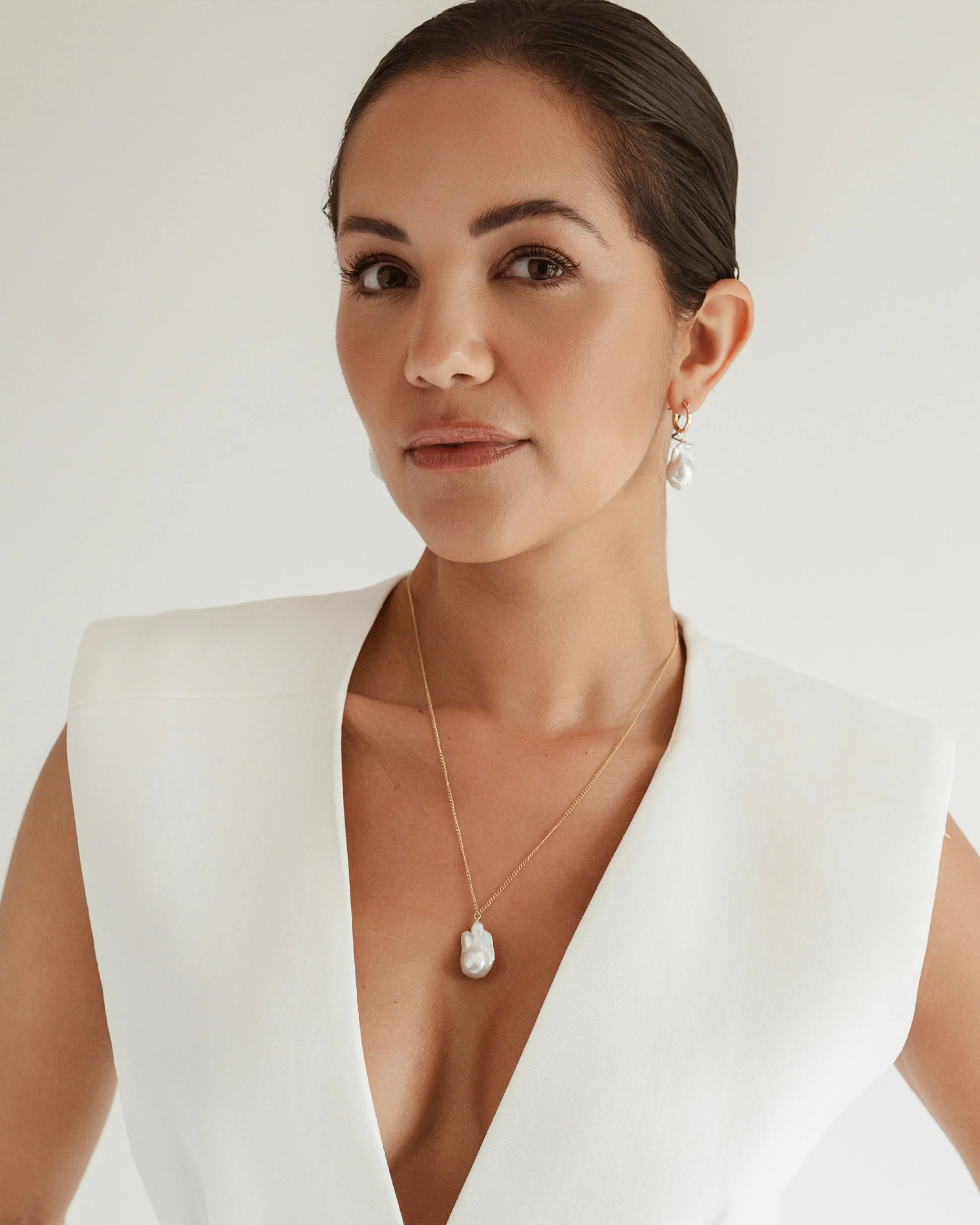 Gaia Baroque Pearl 14k Gold Necklace