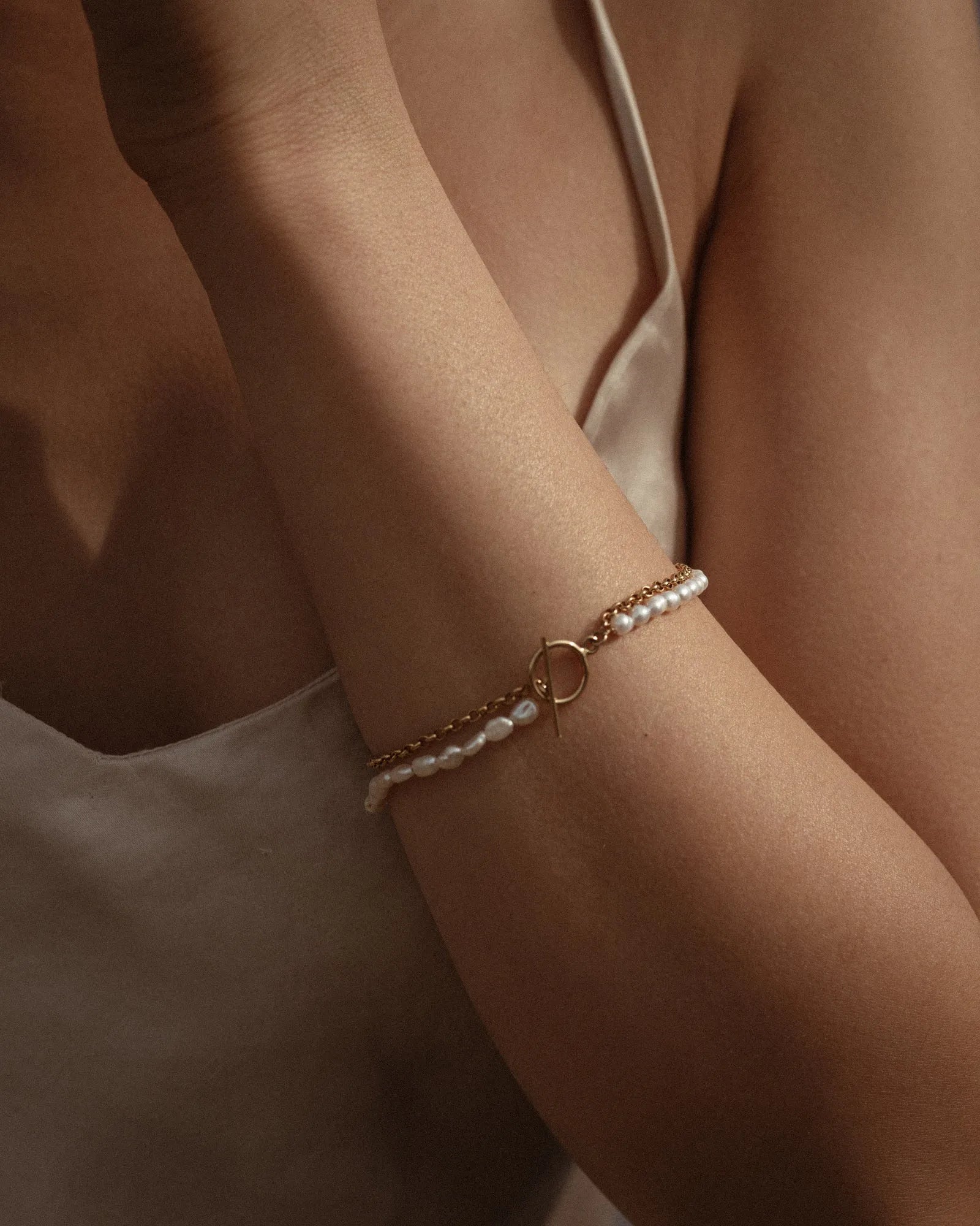 Riviera Rice Pearl 14k Gold T Bar Layered Bracelet
