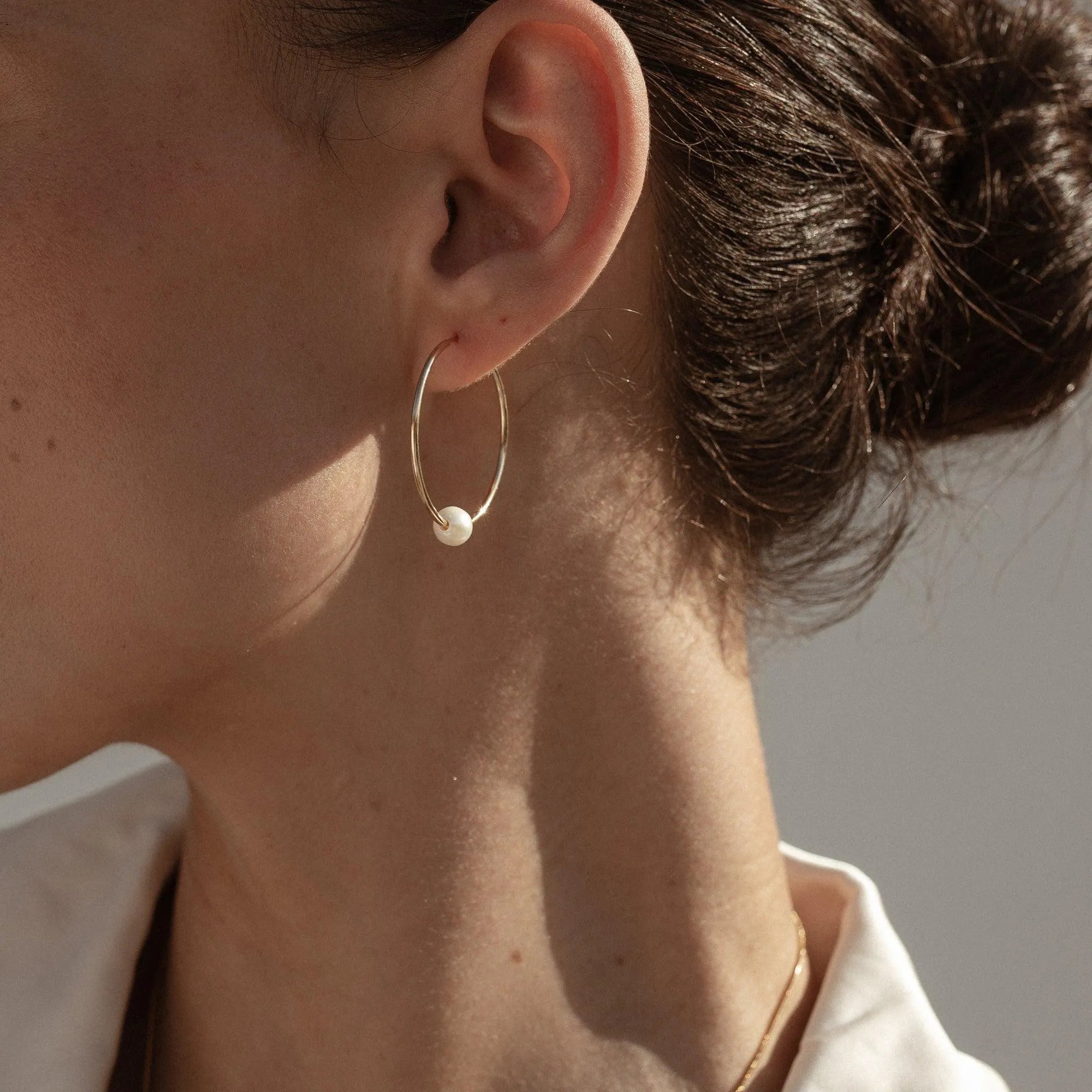 Miranda Baroque Pearl 14k Gold Hoops - ELLA PALM