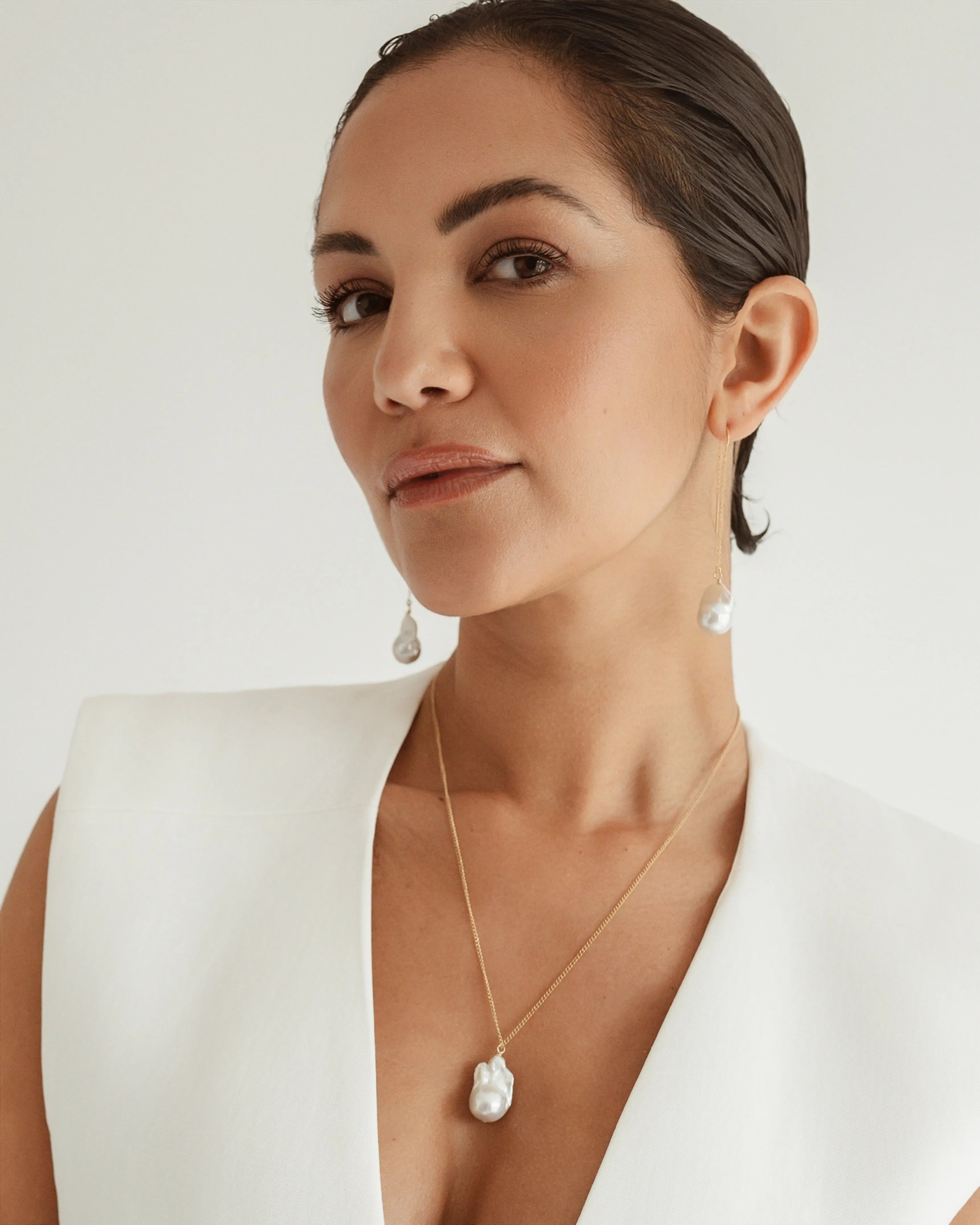 Gaia Baroque Pearl 14k Gold Necklace