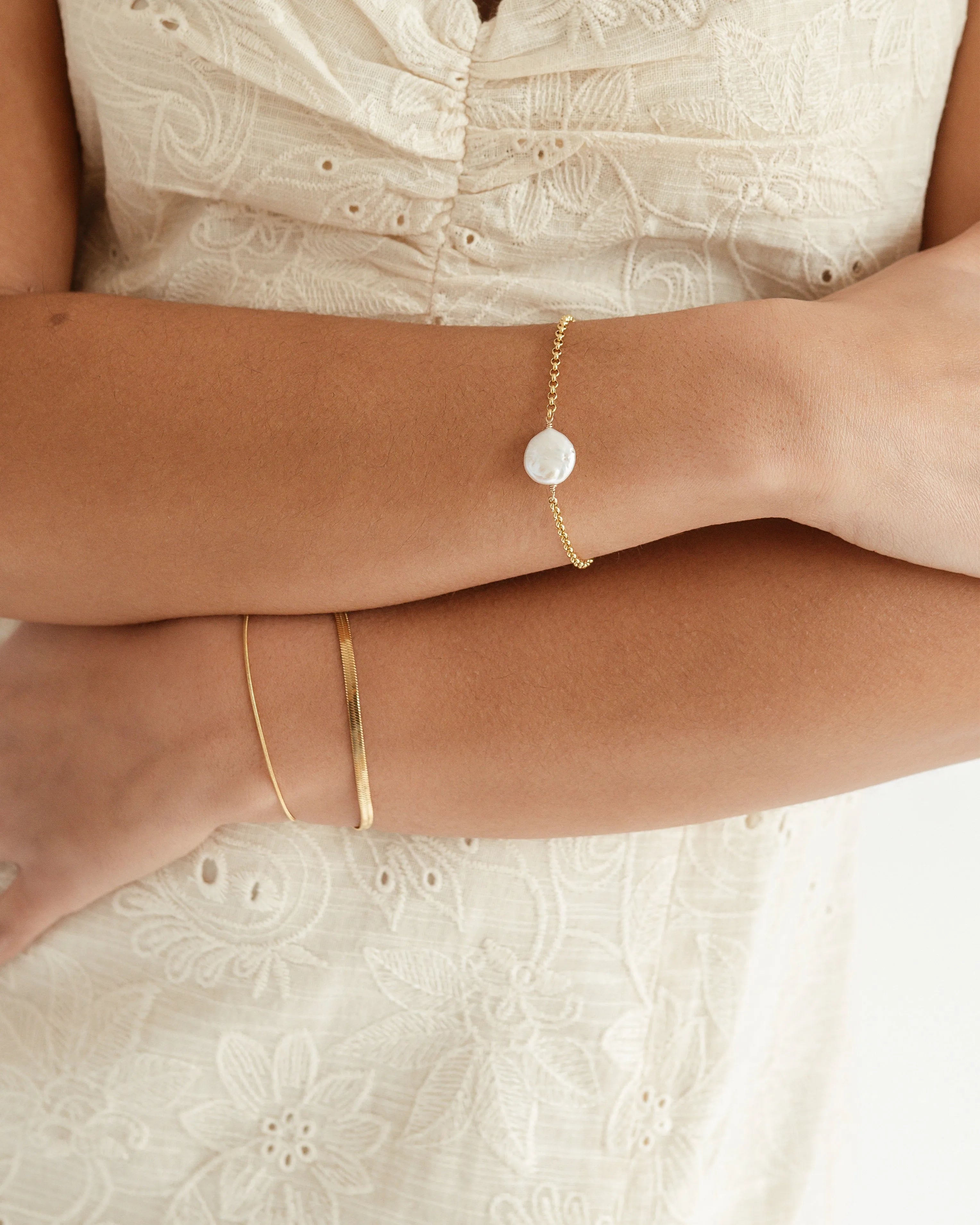 Layla  Baroque Pearl Chain 14k Gold Bracelet