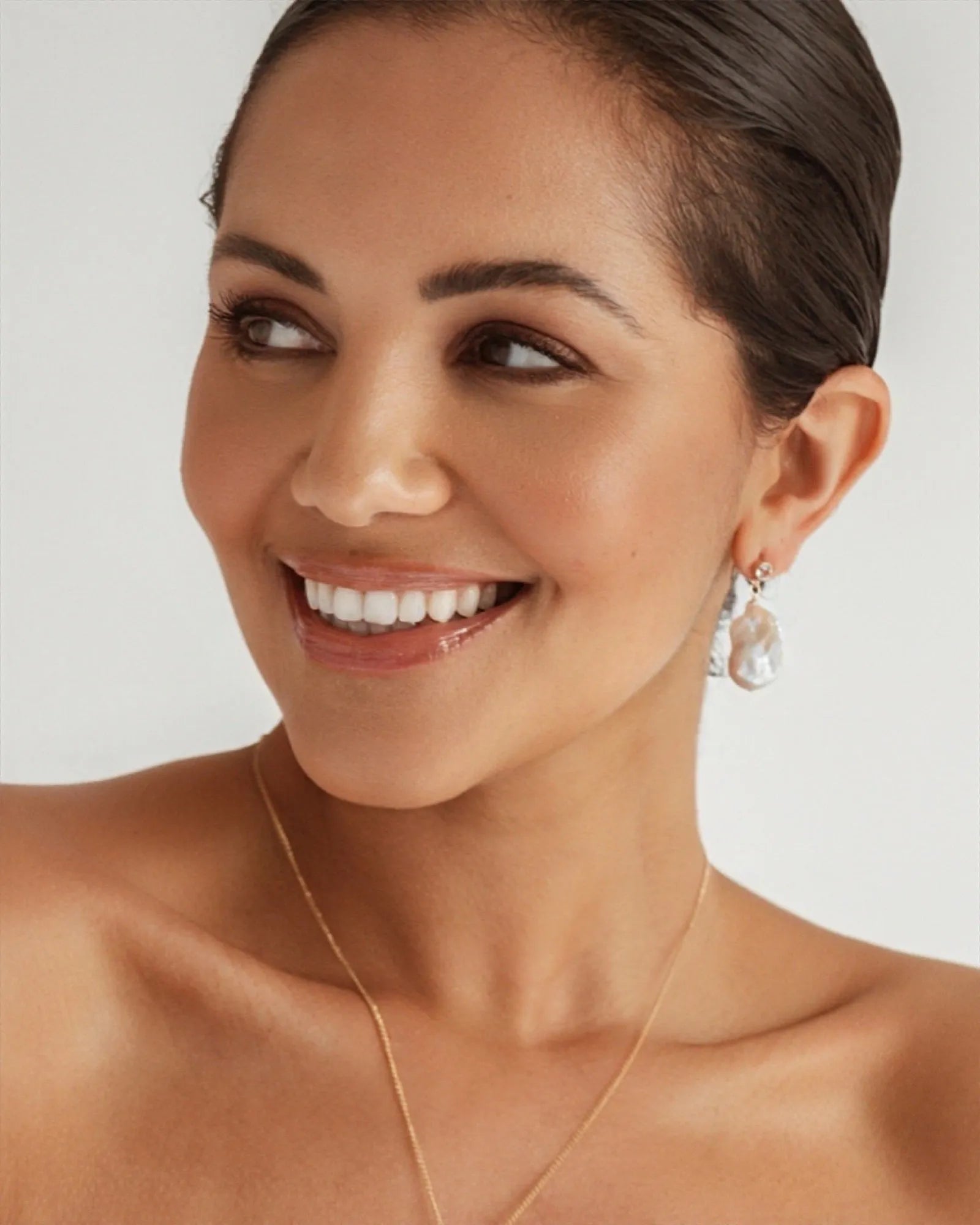 Gaia Baroque Pearl Drop 14k Gold Earrings - Topaz