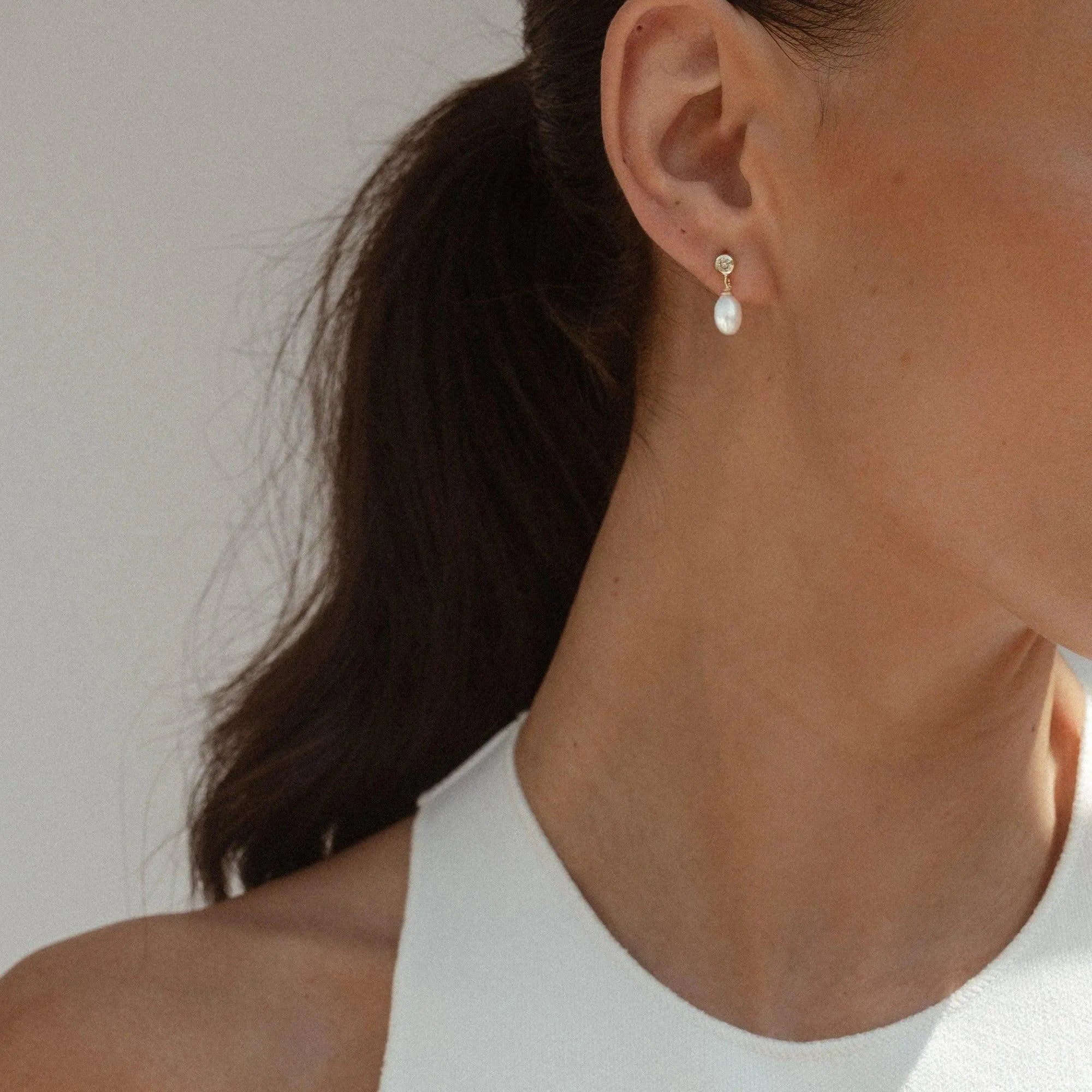 Lucia Rice Pearl 14k Gold Studs - Topaz