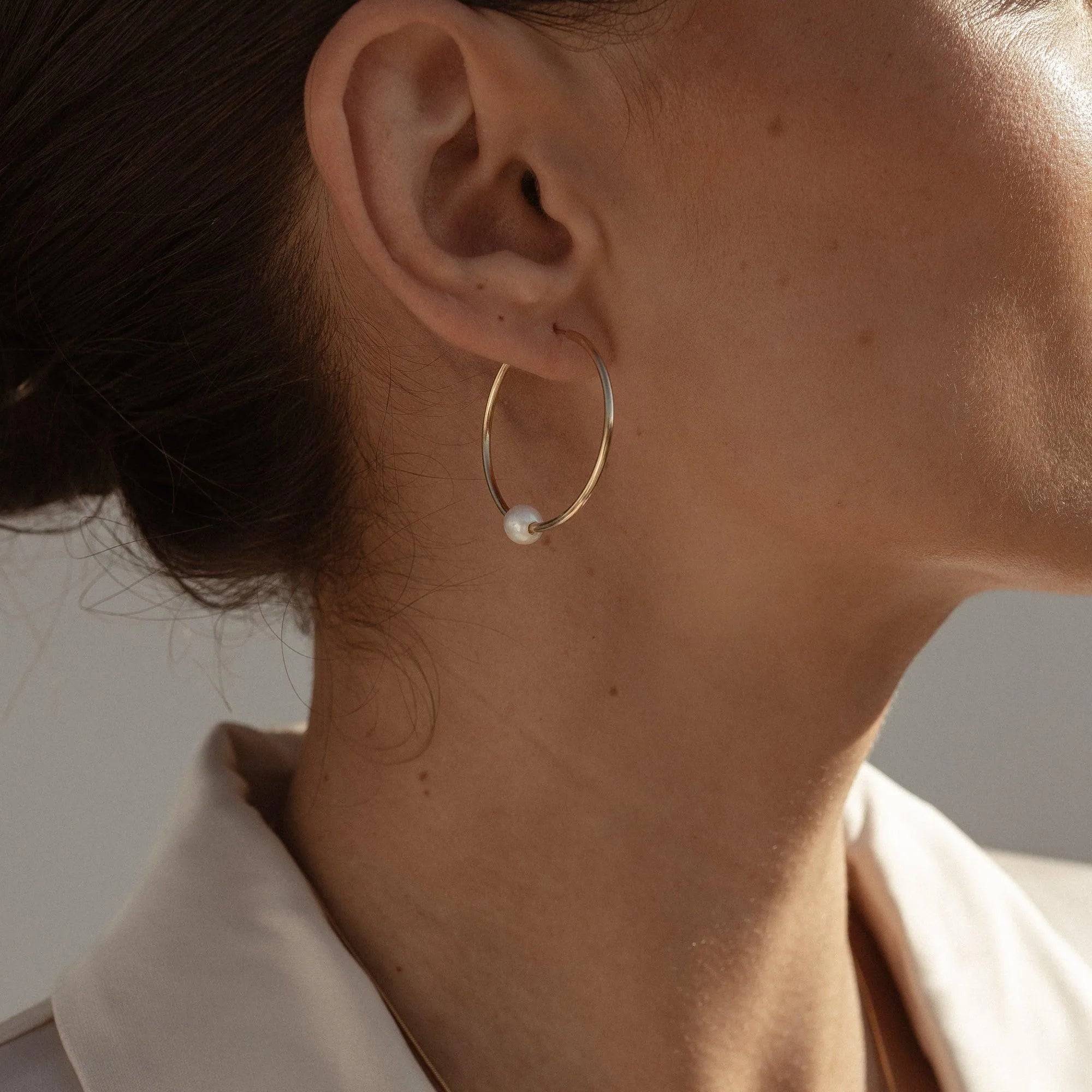 Miranda Baroque Pearl 14k Gold Hoops - ELLA PALM